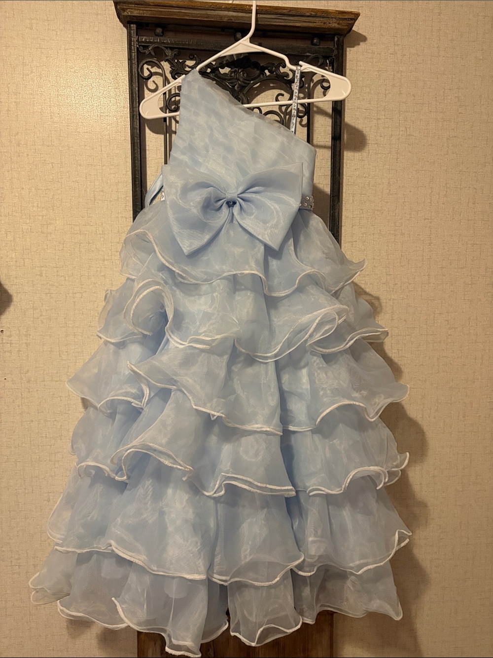 Girls' Light Blue One-Shoulder Ruffle Party Dress with Bow